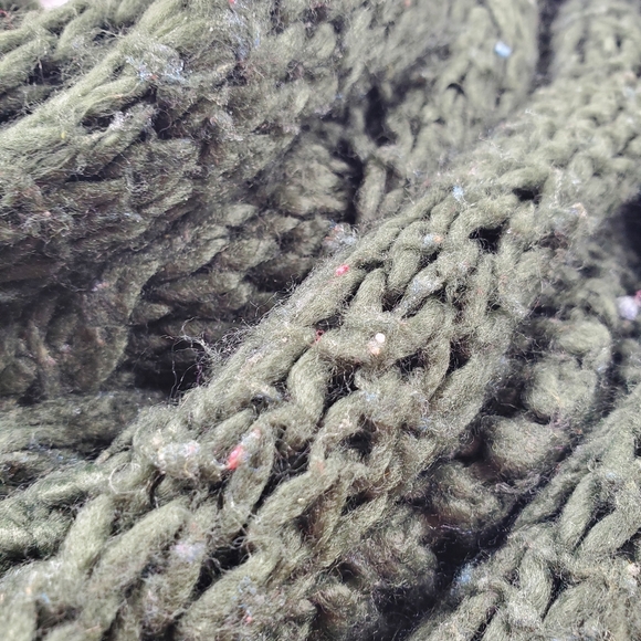 Supreme Dark Green Knitted Infinity Scarf - Picture 6 of 7